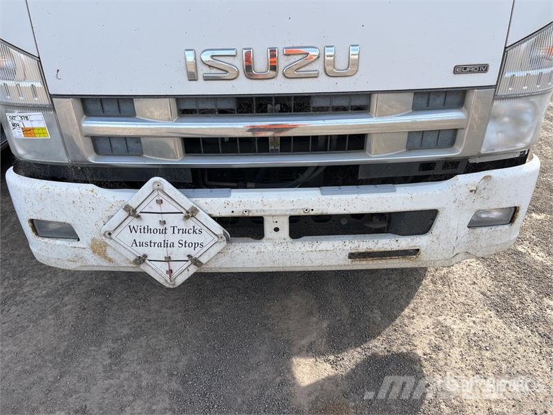 Isuzu FSR850 4x2 Curtain Side Truck Pritsche & Plane