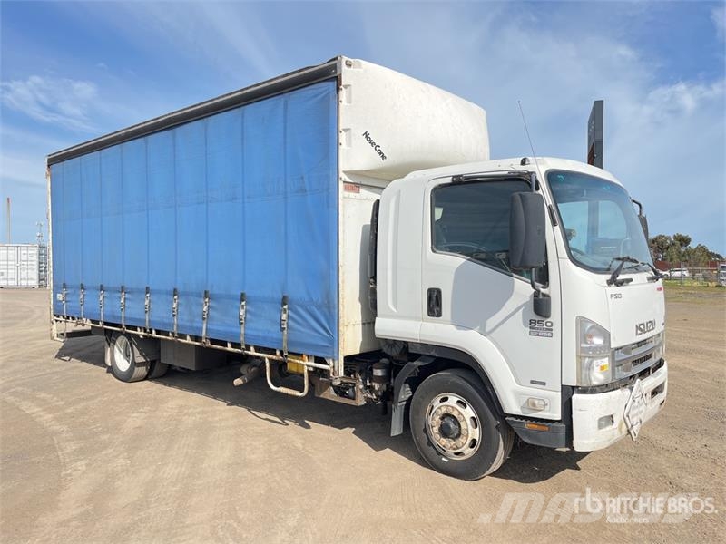 Isuzu FSR850 4x2 Curtain Side Truck Pritsche & Plane