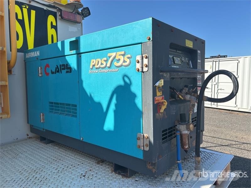 Isuzu FVZ 260-300 6x4 Fuel and Lube Truck Tankwagen