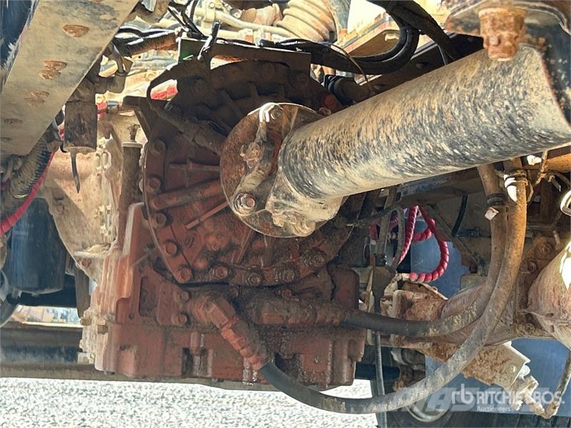 Isuzu FVZ 260-300 6x4 Fuel and Lube Truck Tankwagen