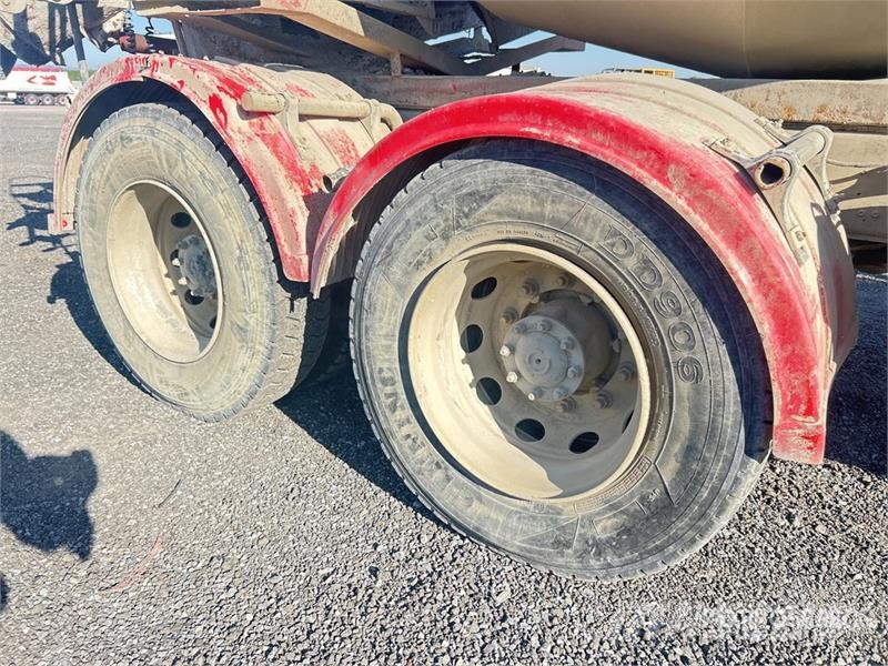 Isuzu FVZ 6x4 Mixer Truck Camiones hormigonera