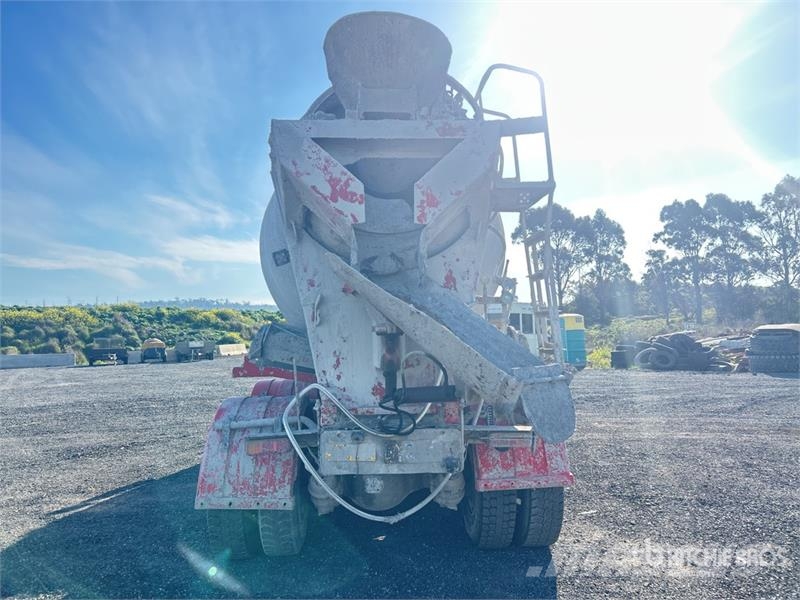 Isuzu FVZ 6x4 Mixer Truck Camiones hormigonera