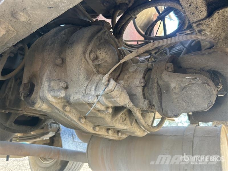 Isuzu FVZ 6x4 Mixer Truck Camiones hormigonera