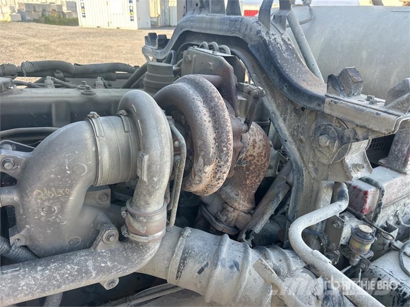 Isuzu FVZ 6x4 Mixer Truck Camiones hormigonera