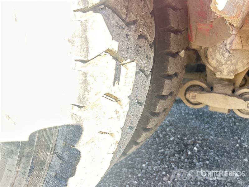 Isuzu FVZ 6x4 Mixer Truck Camiones hormigonera