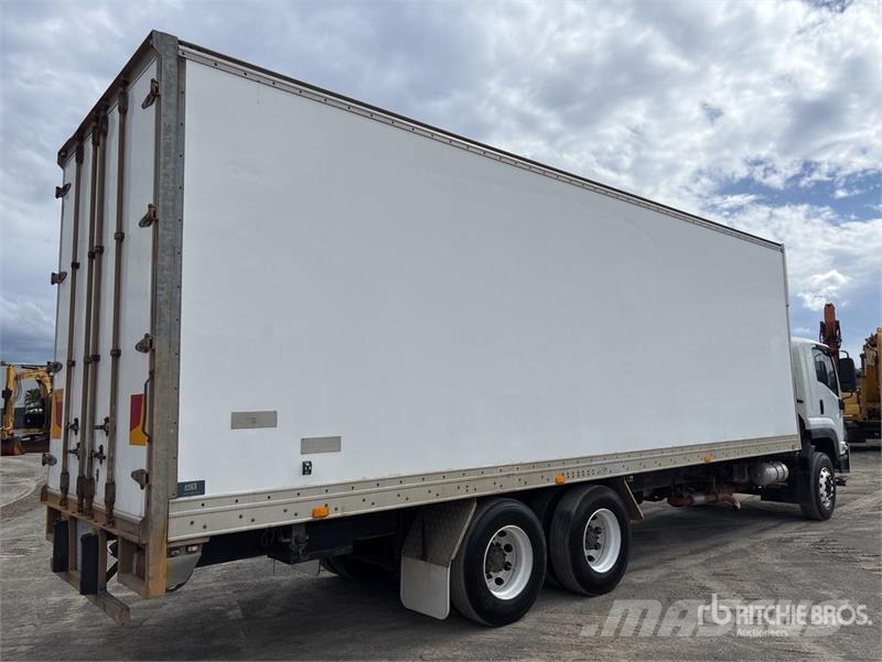 Isuzu FVZ1400 6x2 Van Truck Sanduk kamioni