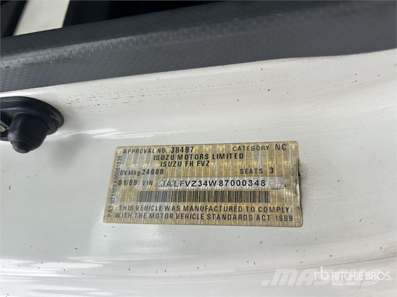 Isuzu FVZ1400 6x2 Van Truck شاحنات ذات هيكل صندوقي