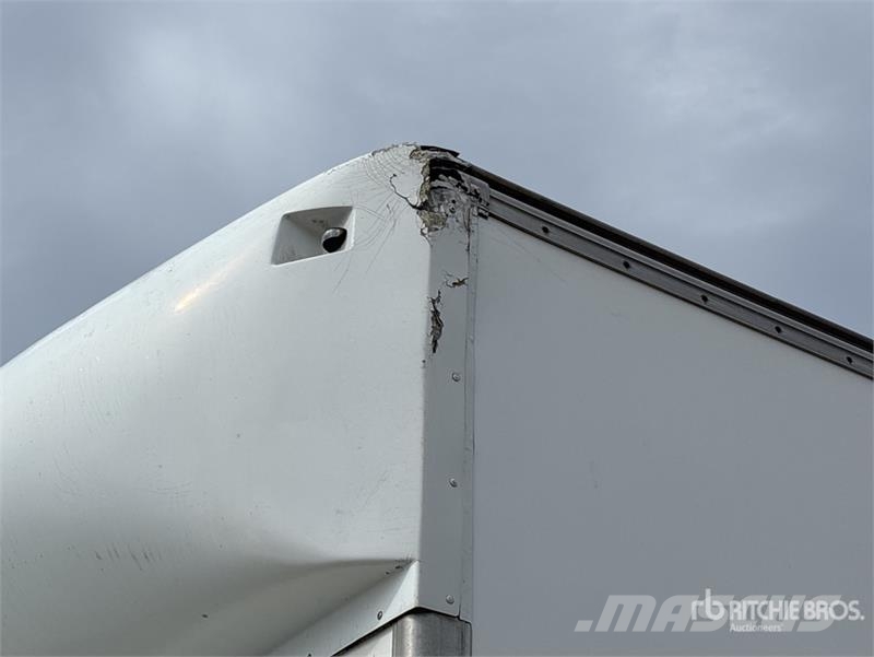 Isuzu FVZ1400 6x2 Van Truck Sanduk kamioni
