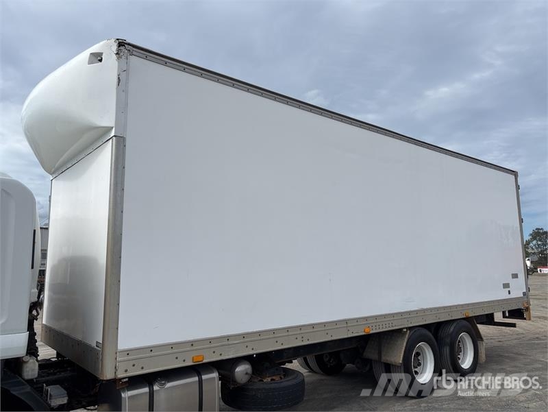 Isuzu FVZ1400 6x2 Van Truck Sanduk kamioni