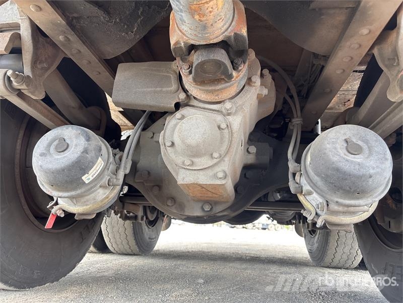 Isuzu FVZ1400 6x2 Van Truck Sanduk kamioni