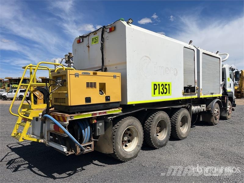 Isuzu FYH 10x4 Fuel and Lube Truck Kamioni cisterne