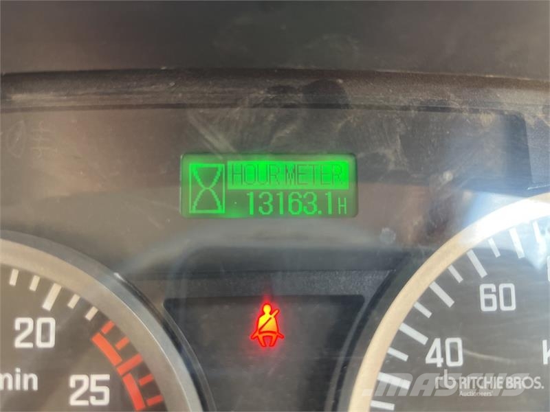 Isuzu FYH 10x4 Fuel and Lube Truck Kamioni cisterne