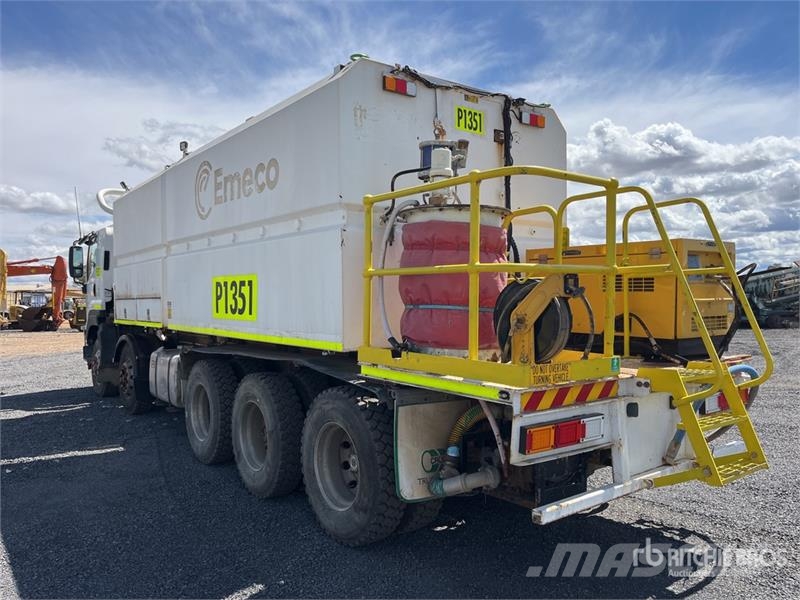 Isuzu FYH 10x4 Fuel and Lube Truck Kamioni cisterne