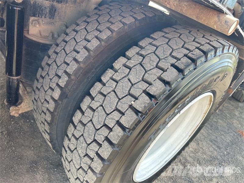 Isuzu Giga CXY 240-460 6x4 T/A Day Cab Truck Tractor Traktorske jedinice