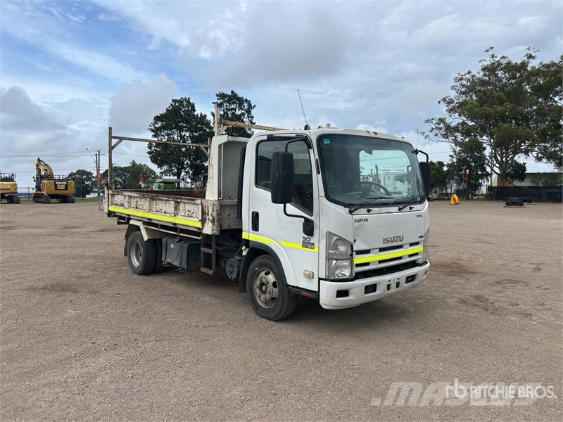 Isuzu NPR Kipper