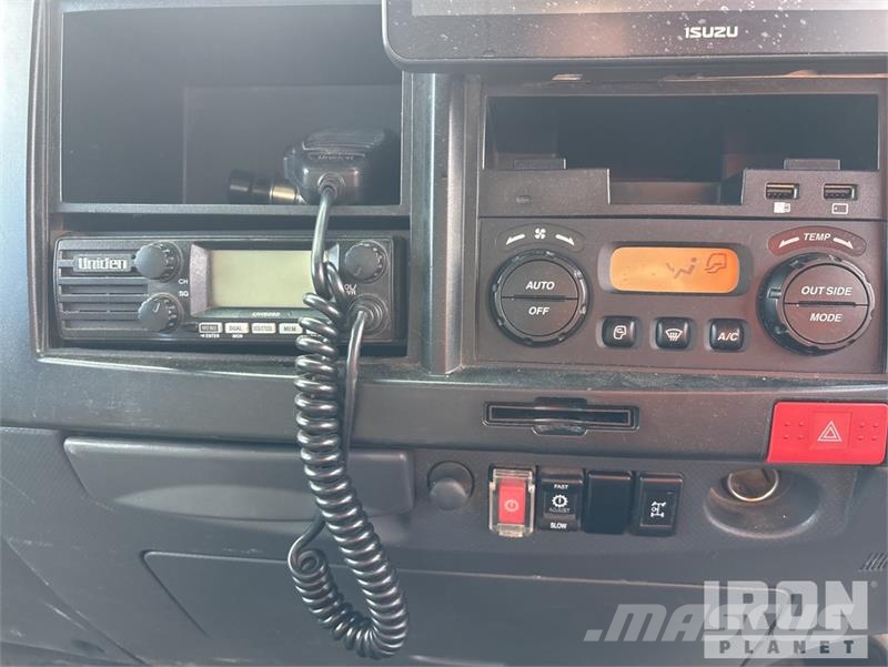 Isuzu NPR 45-155 4x2 S/A Dump Truck Billenő teherautók