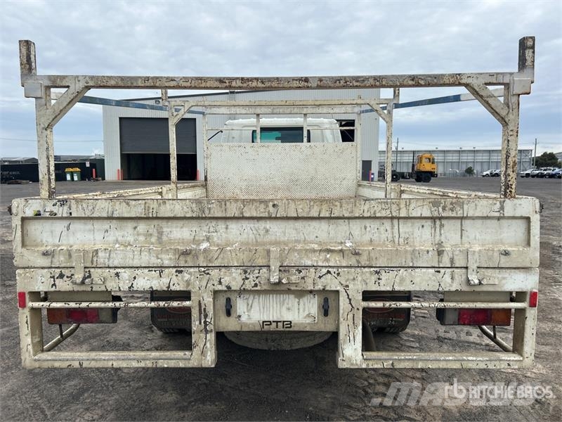 Isuzu NPR200 4x2 Flatbed Truck Platformos/ Pakrovimas iš šono