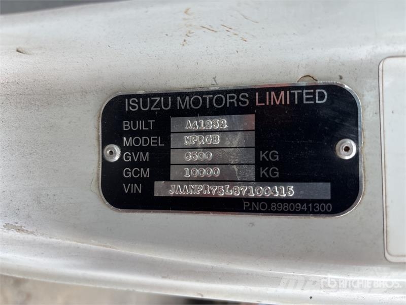 Isuzu NPR300 4x2 Flatbed Truck Kamioni sa otvorenim sandukom