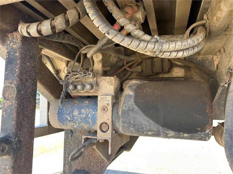 Isuzu NPS300 4x4 Service Truck Közúti karbantartó haszongépek