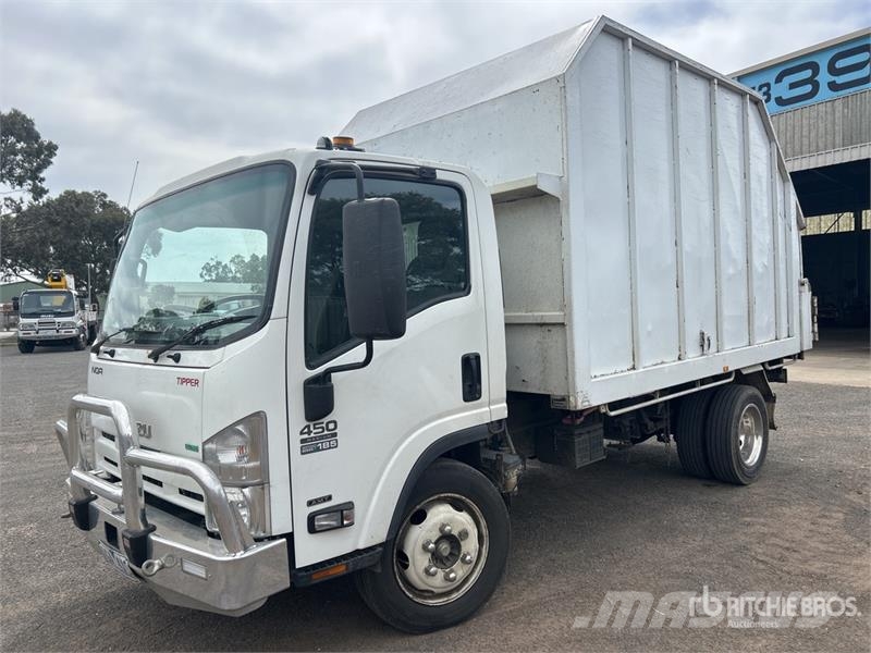 Isuzu NQR 450 4x2 S/A Dump Truck Tipper trucks