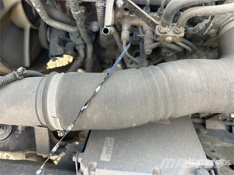 Isuzu NQR 450 4x2 Service Truck مركبات الأغراض العامة