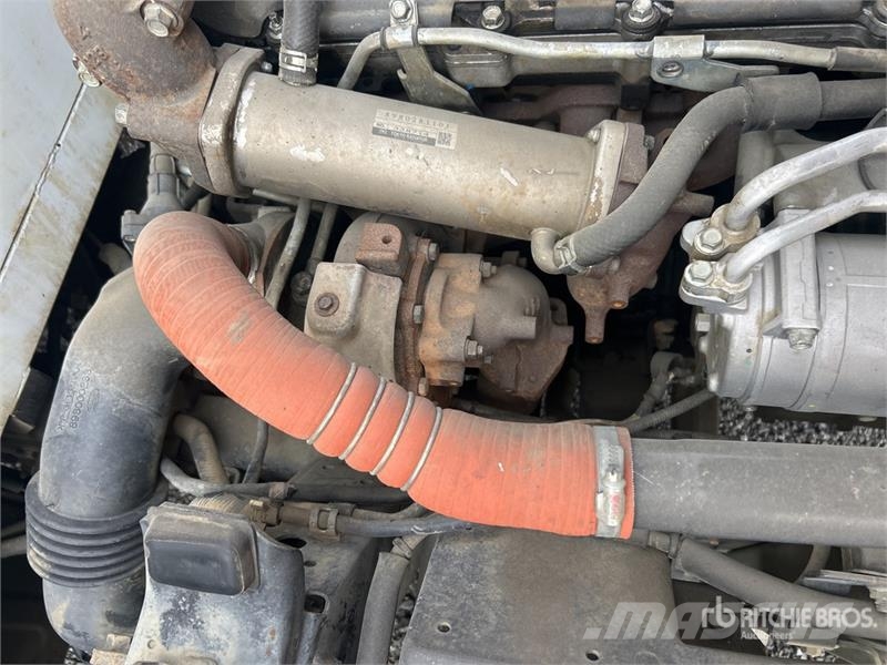 Isuzu NQR 450 4x2 Service Truck (Inoperable) مركبات الأغراض العامة
