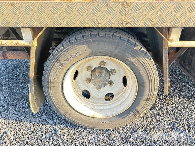 Isuzu NQR 450 4x2 Service Truck مركبات الأغراض العامة