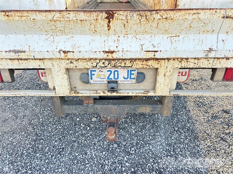 Isuzu NQR 450 4x2 Service Truck مركبات الأغراض العامة