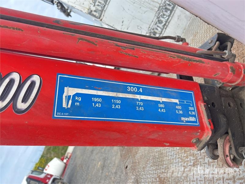 Isuzu NQR 450 4x2 Service Truck (Inoperable) مركبات الأغراض العامة
