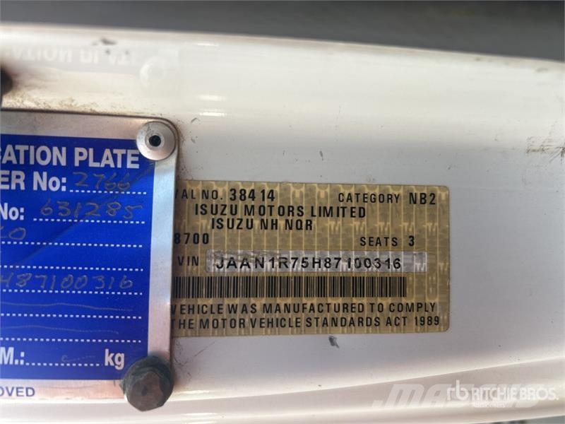 Isuzu NQR 450 4x2 Service Truck (Inoperable) مركبات الأغراض العامة