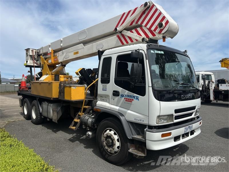 Isuzu Simon-Abbey SP550/75 on Isuzu 1400 6x4 Bucket Tru Nostolava-autot