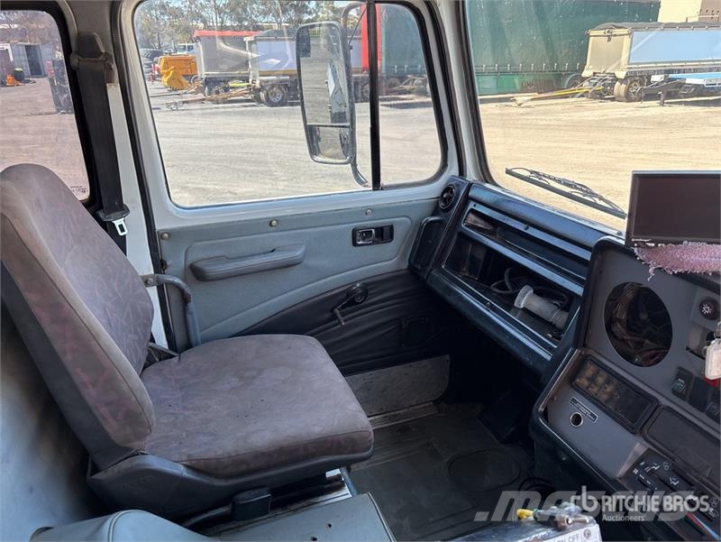 Iveco 12500 L 6x4 Water Truck 급수차