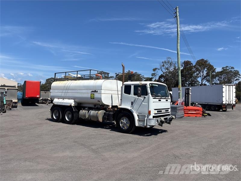 Iveco 12500 L 6x4 Water Truck 급수차