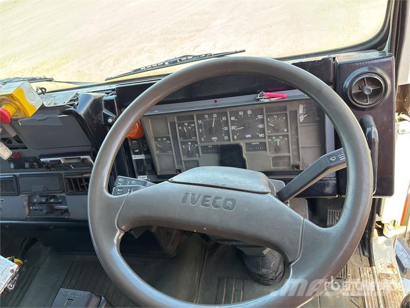 Iveco 12500 L 6x4 Water Truck 급수차