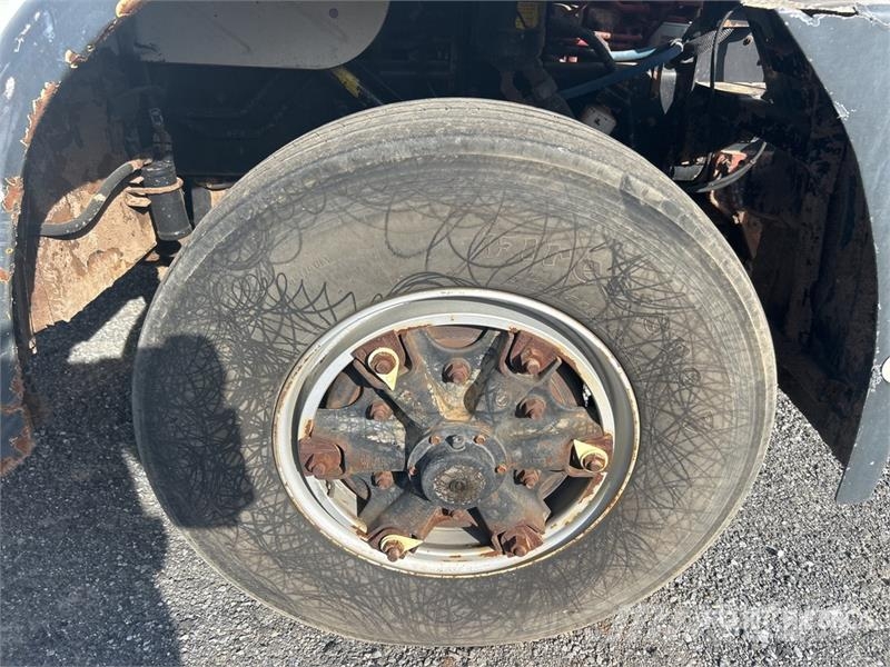 Iveco ACCO 2350G 6x4 T/A Dump Truck 덤프 트럭