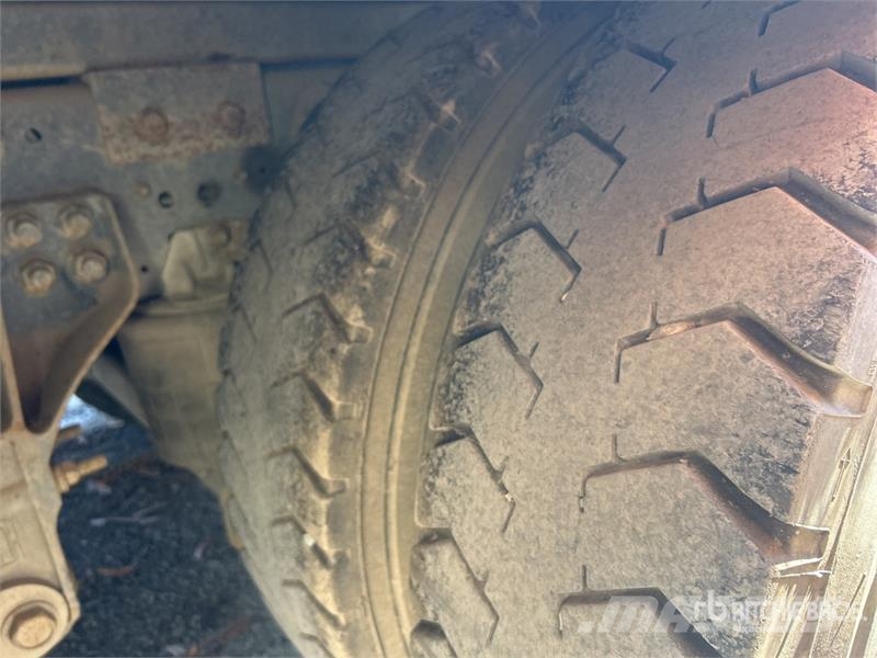 Iveco Powerstar 6x4 T/A Dump Truck (Inoperable) Kipper