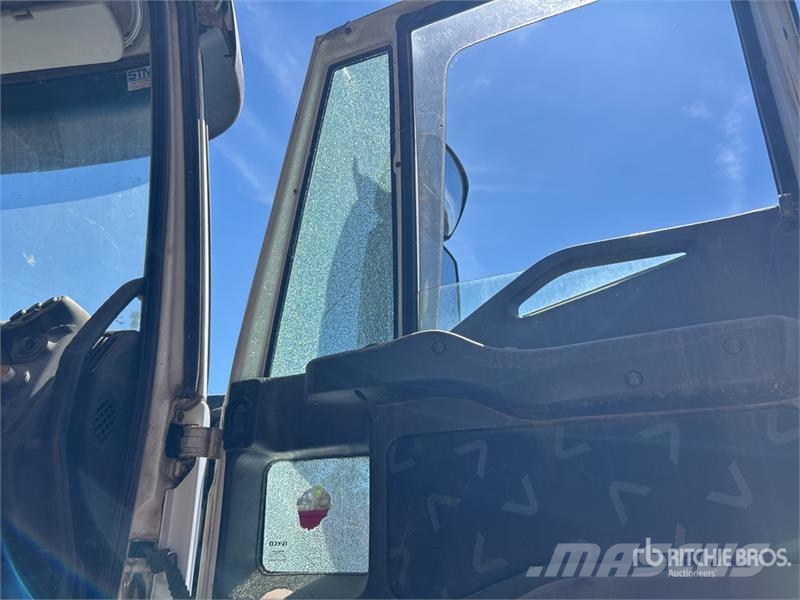 Iveco Powerstar 6x4 T/A Dump Truck (Inoperable) Kipper
