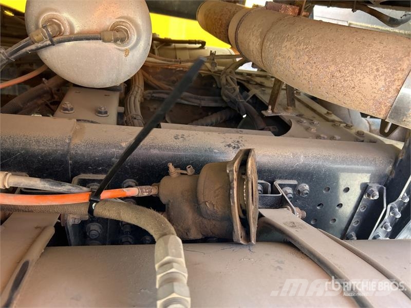 Iveco Powerstar 6x4 T/A Dump Truck (Inoperable) Kipper