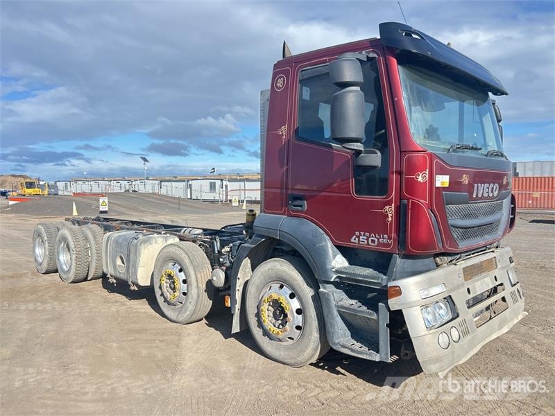 Iveco Stralis 450 8x4 Cab and Chassis Kabine i unutrašnjost