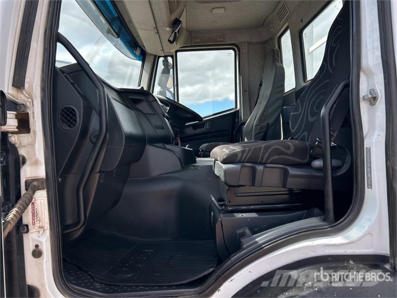 Iveco Stralis AT 500 8x4 Twin-Steer Flatbed Truck شاحنات مسطحة/مفصلية الجوانب
