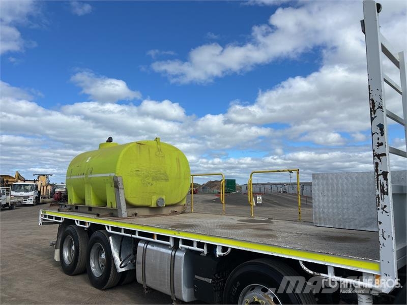 Iveco Stralis AT 500 8x4 Twin-Steer Flatbed Truck شاحنات مسطحة/مفصلية الجوانب