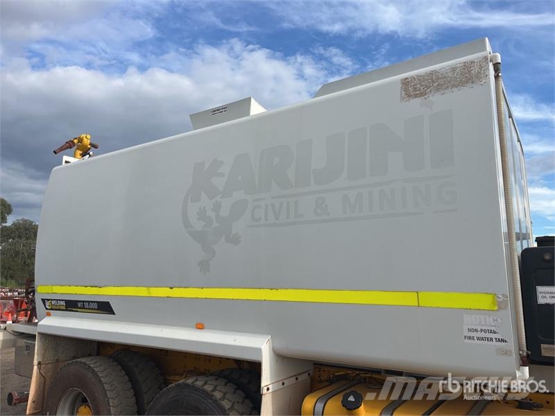 Iveco Trakker AD450 18000 L 6x6 Water Truck Поливальні машини