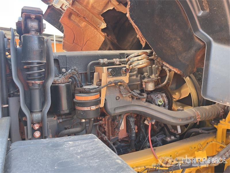 Iveco Trakker AD450 18000 L 6x6 Water Truck Поливальні машини