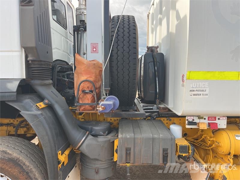 Iveco Trakker AD450 18000 L 6x6 Water Truck Поливальні машини