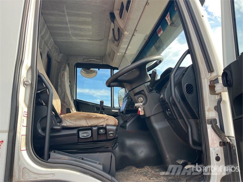 Iveco Trakker AD450 18000 L 6x6 Water Truck Поливальні машини