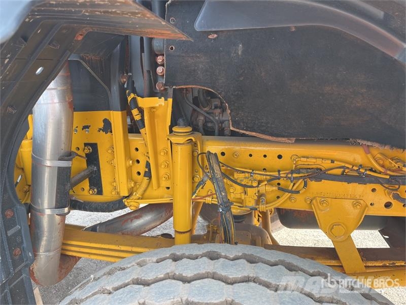 Iveco Trakker AD450 18000 L 6x6 Water Truck Поливальні машини