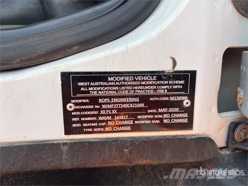 Iveco Trakker AD450 18000 L 6x6 Water Truck Поливальні машини