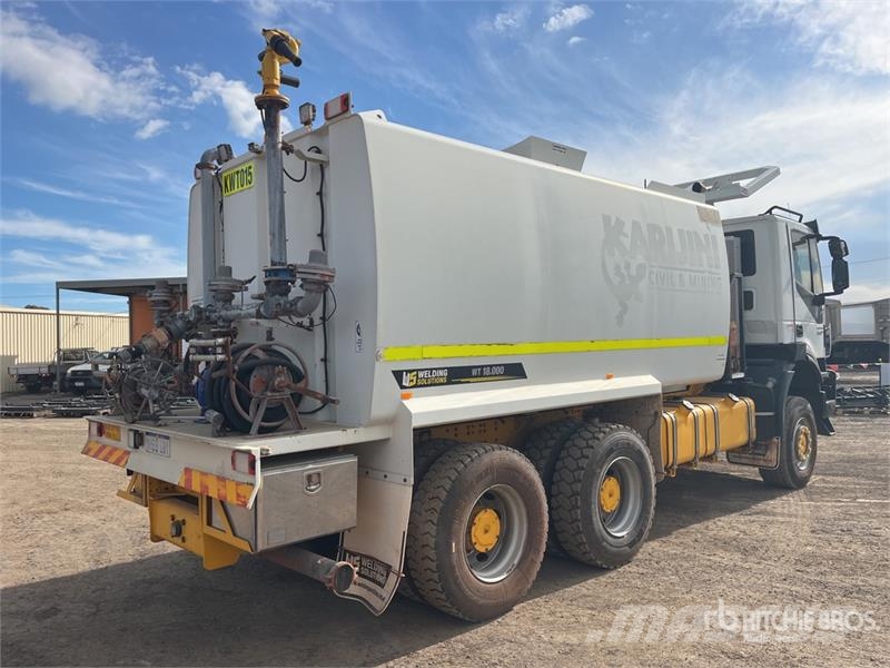 Iveco Trakker AD450 18000 L 6x6 Water Truck Поливальні машини