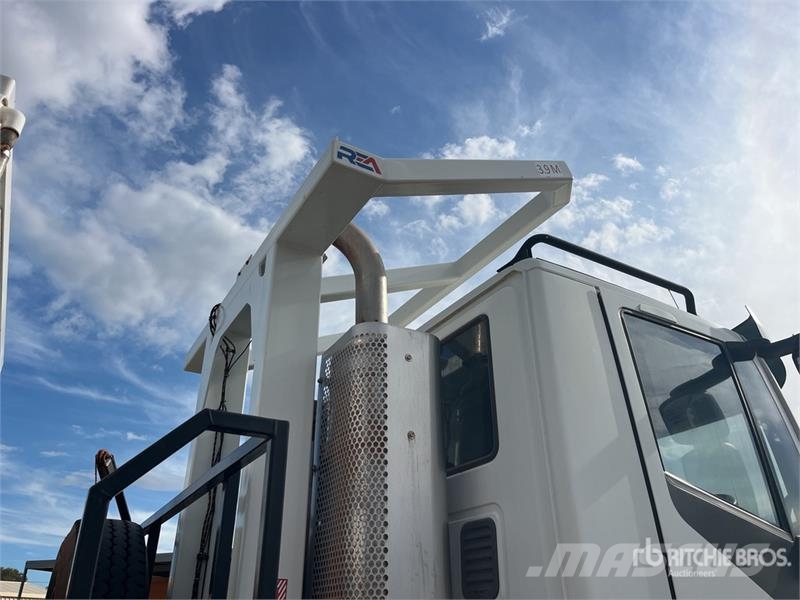 Iveco Trakker AD450 18000 L 6x6 Water Truck Поливальні машини