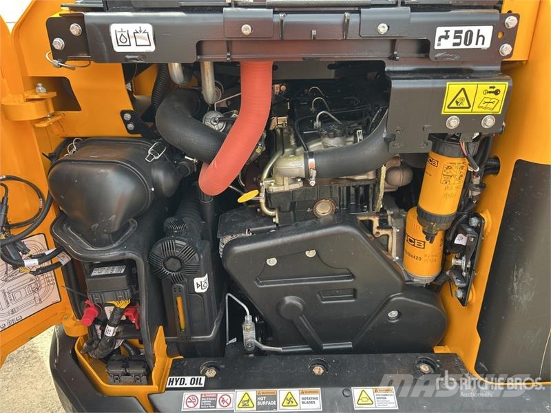 JCB 3TS-8T Two-Speed Compact Track Loader Chargeuse compacte
